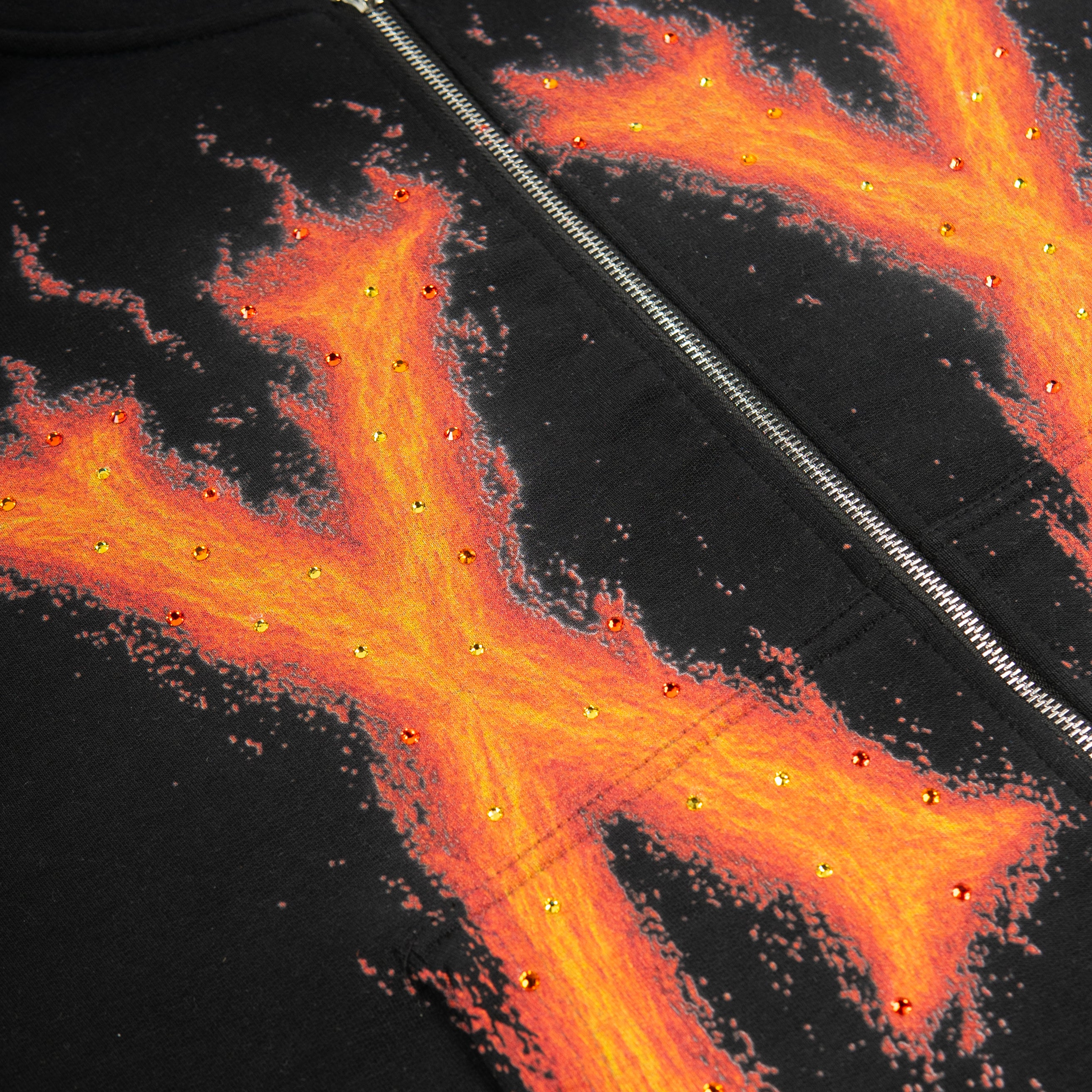 PREMIUM RHINESTONE BREEZY BOWL FLAME CROPPED HOODIE
